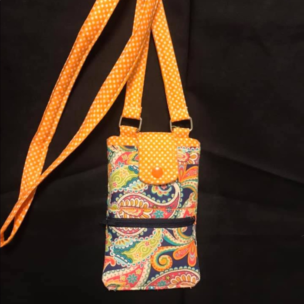 Paisley Phone/Wallet Crossbody Travel Bag